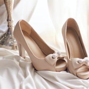Leather Open Toe Heeled Platform Shoes – Beige
